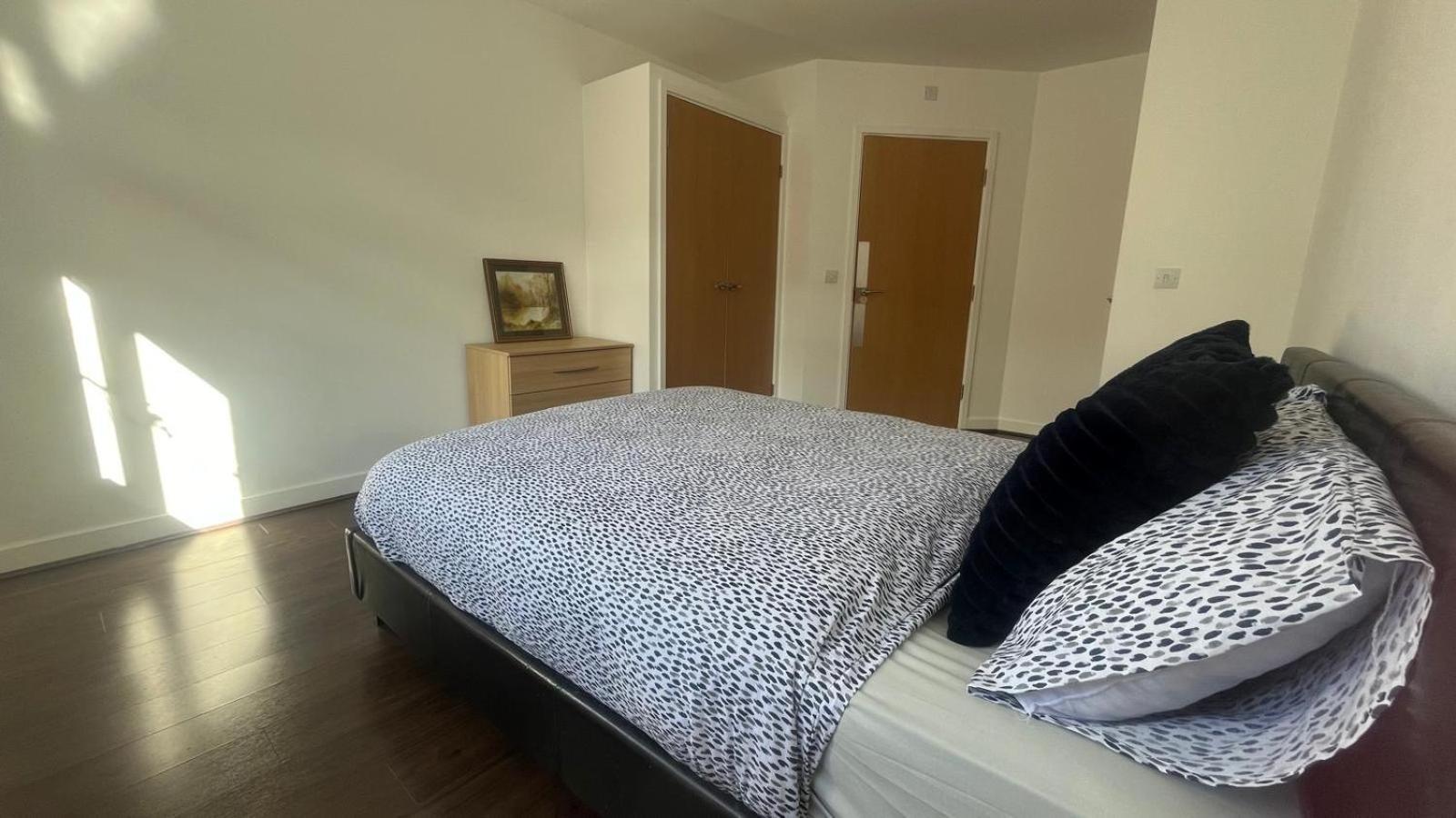 Guest house Half Of La *